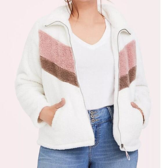 torrid Jackets & Blazers - Torrid NWT white chevron pattern zip up super soft sherpa jacket woman's size 1X